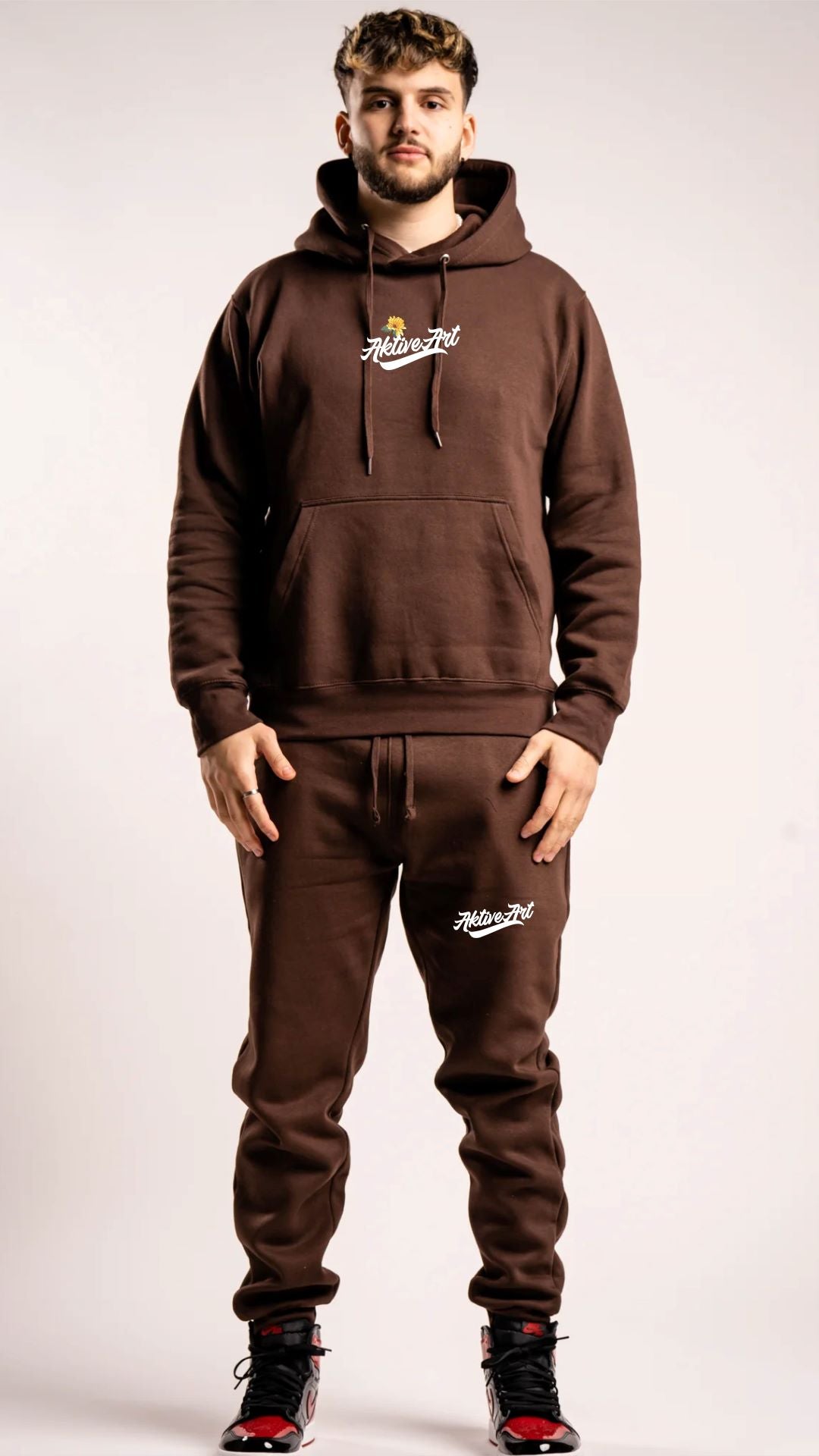 "POWER FROM WITHIN" FLEECE SWEATSUIT (BROWN)